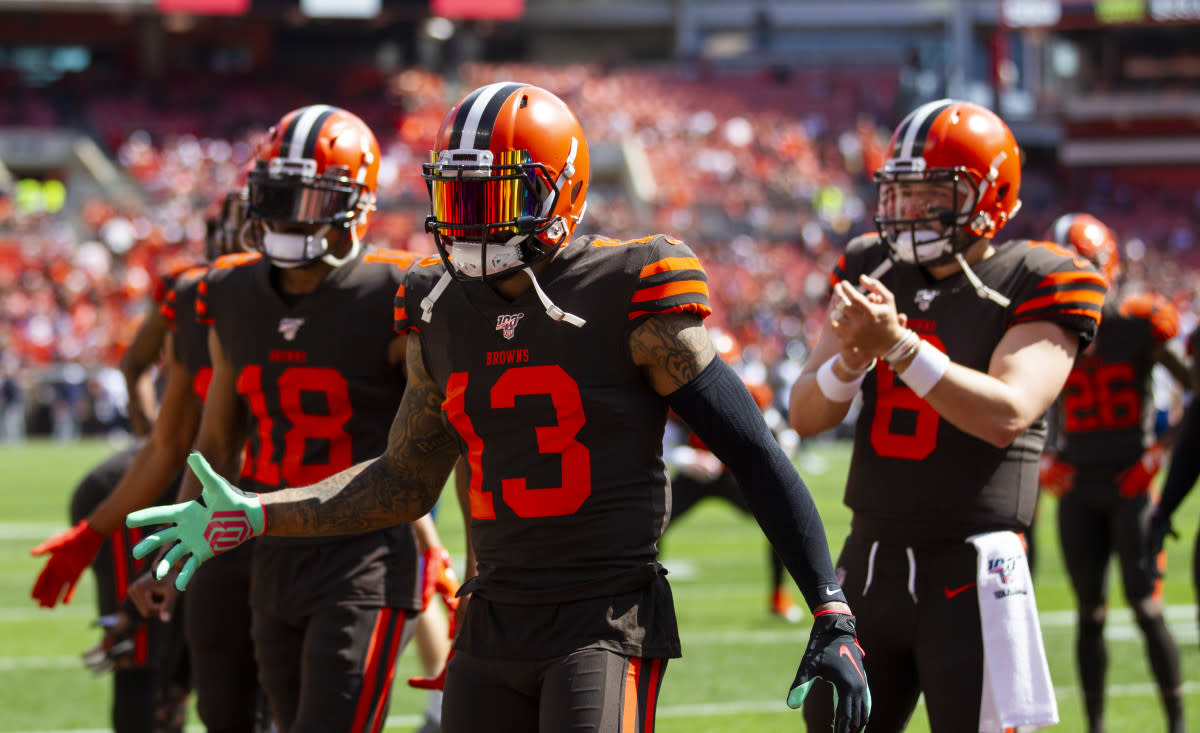 On Sept. 8, 2019, Browns wide recievers Odell Beckham (13) and Damion Ratley (18) along with quarterback Baker Mayfield (6) welcome teammates onto the field before a game against the Titans at FirstEnergy Stadium.